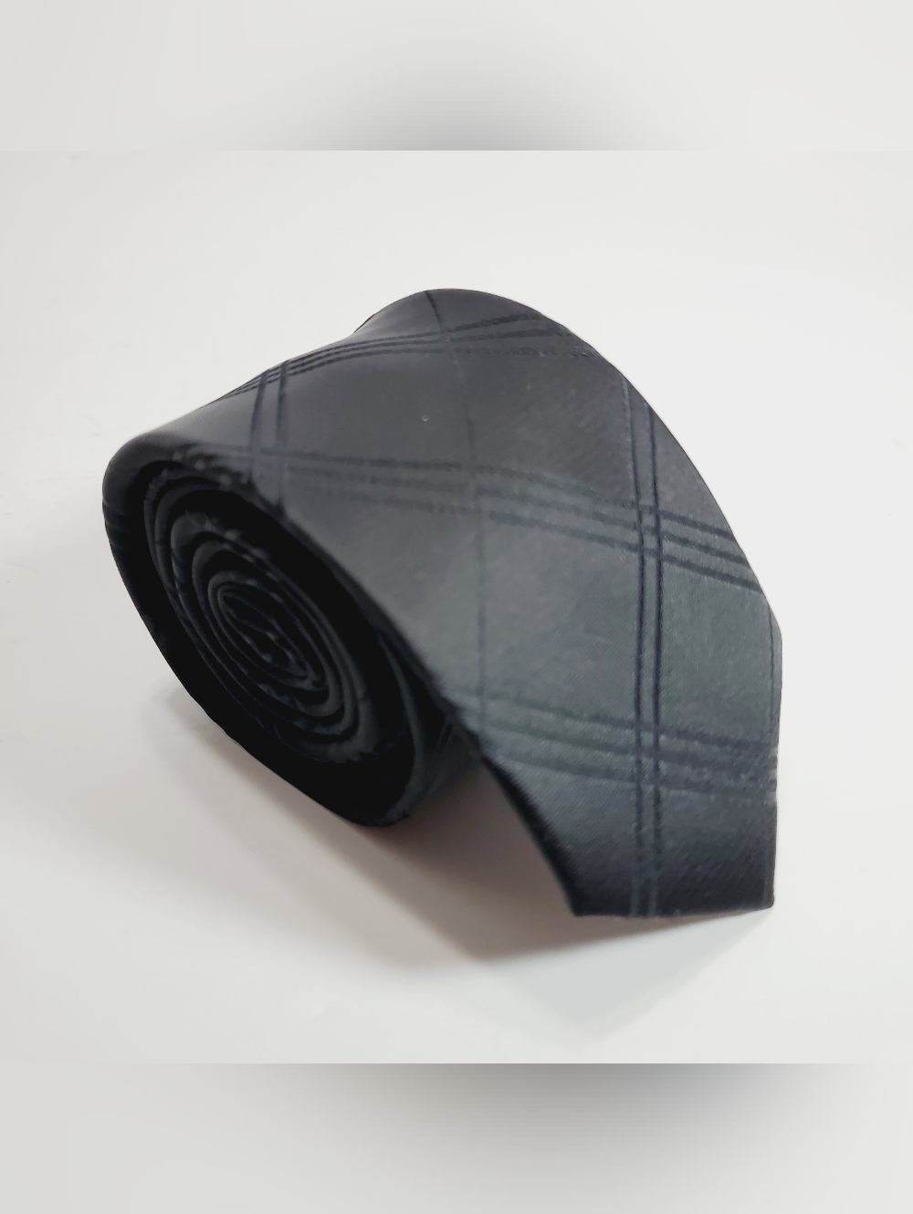 J. Ferrar Black Check Pattern Men's Silk Neck Tie Skinny 58x2.5"